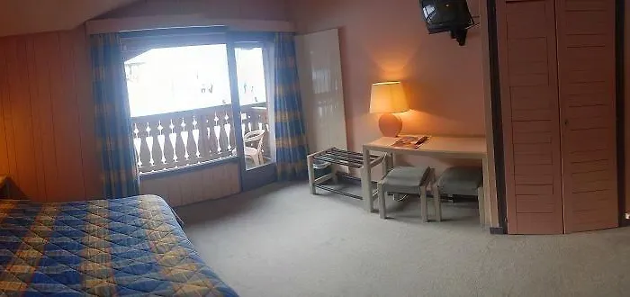 Arbois Bettex 3*