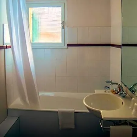 Arbois Bettex Hotel 3*