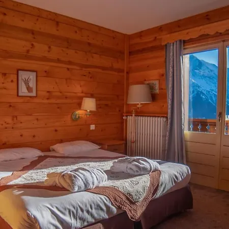 Arbois Bettex Hotell 3*